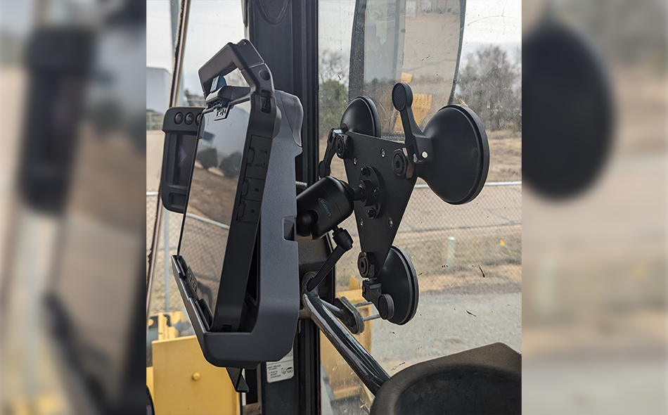 Gamber-Johnson TRI-SUCTION CUP MOUNT (7160-1954) - Image 4