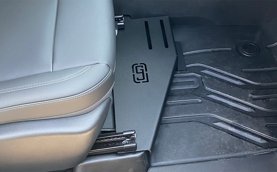 Gamber-Johnson 2024+ Silverado EV Vehicle Base (7160-1945) - Image 2