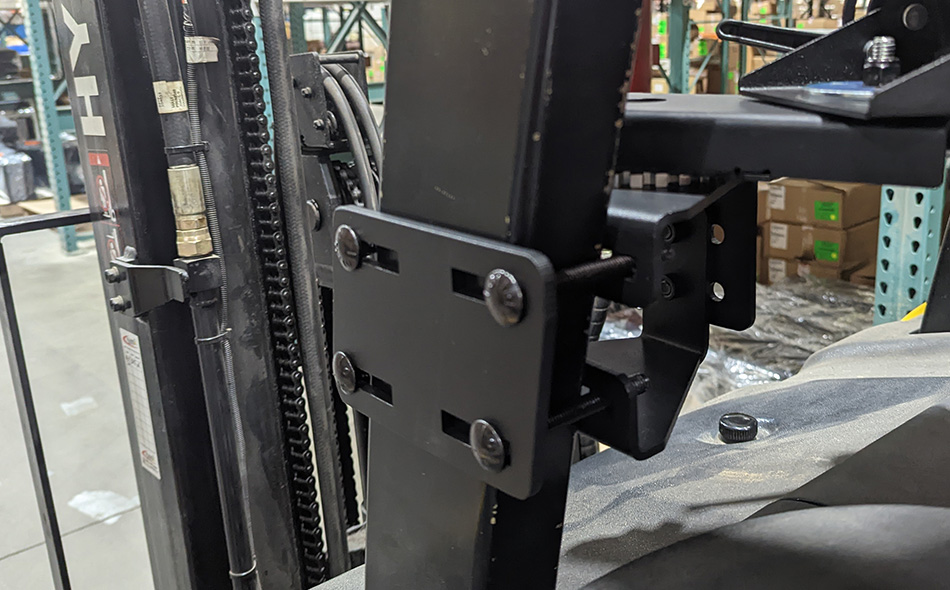 Gamber-Johnson GUARD LEG MOUNT w/LOCKING SWING ARM MOUNT (7160-1841) - Image 5